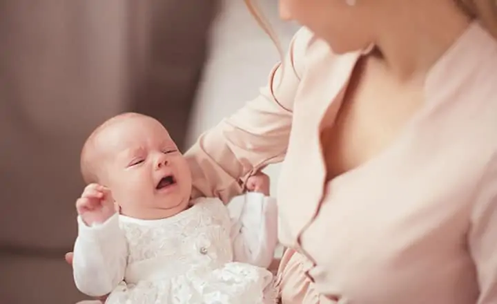 Neden Bebeğim Uykuya Direniyor Ve Uyumuyor? 2 bebek uykuya direniyor çözüm yöntemleri nelerdir
