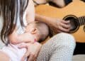 Emziren Annelerde Müzik Dinlemenin Anne Sütü Miktarına Etkisi