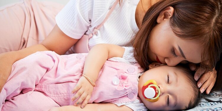 Yenidoğan bebek kokusu hepimizi çekiyor değil mi