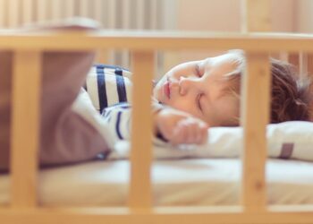 24 aylık uyku gerilemesi nedir? nasıl anlaşılır?